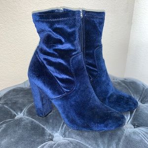 Steven Madden Blue Velvet Booties